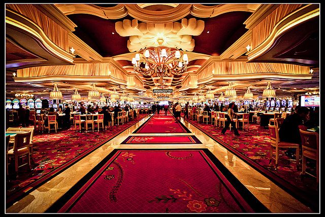 William Hill آن لائن کیسینو میں اصل گیمز